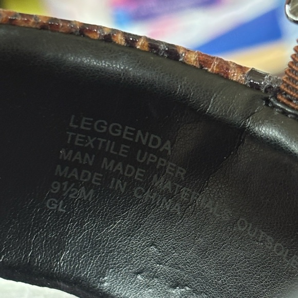 Brand New Aerosoles Leggenda Flatform Snakeskin Python Print Dual Band Sandals - Picture 15 of 16